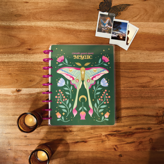 Mystic Blooms - Classic Horizontal 18 Month Dated Planner