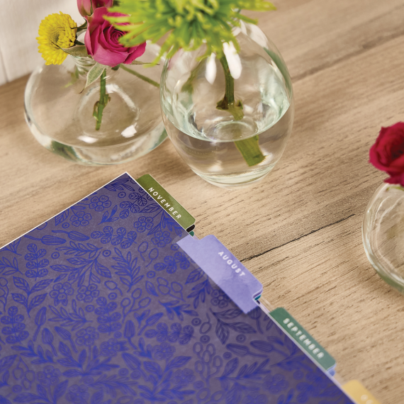 Midnight Meadow - Classic Vertical 18 Month Dated Planner