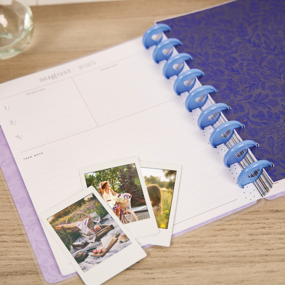 Midnight Meadow - Classic Vertical 18 Month Dated Planner