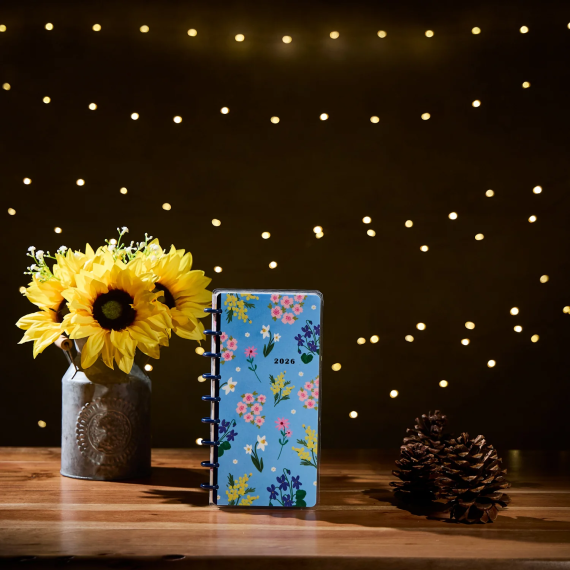 Seasonal Charm - Skinny Classic Datert Happy Planner
